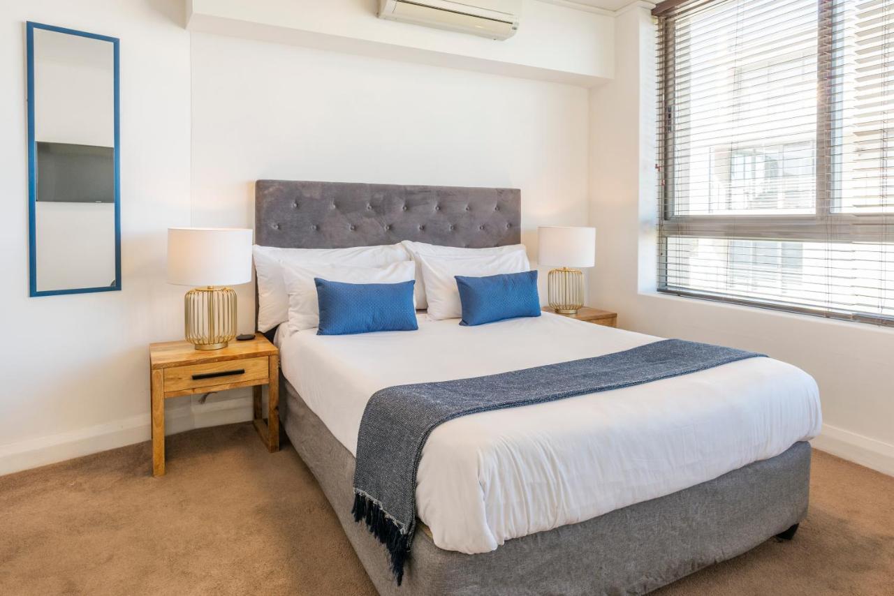 V&A Waterfront Luxury Apartments By Mcstay Кейптаун Екстериор снимка