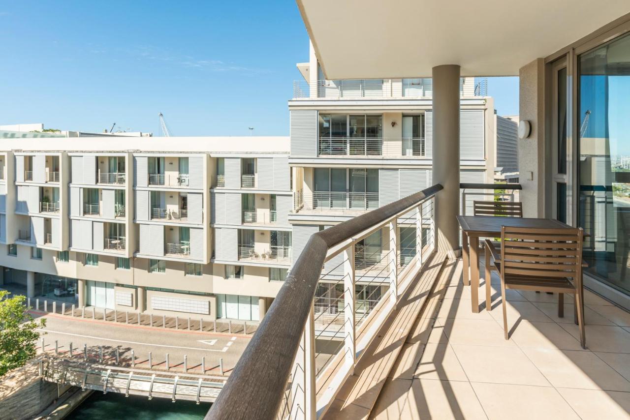 V&A Waterfront Luxury Apartments By Mcstay Кейптаун Екстериор снимка