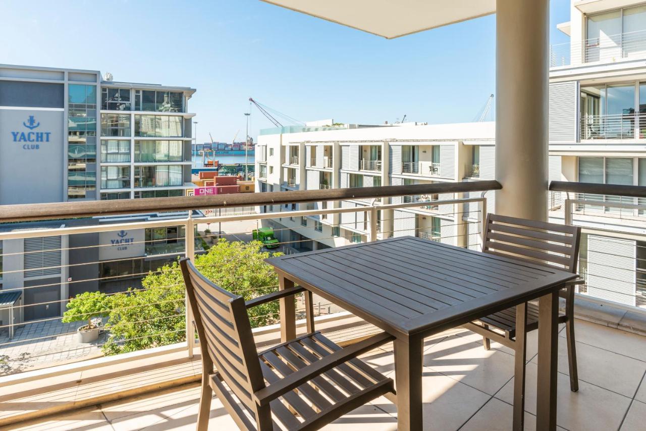 V&A Waterfront Luxury Apartments By Mcstay Кейптаун Екстериор снимка