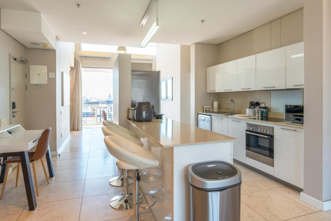 V&A Waterfront Luxury Apartments By Mcstay Кейптаун Екстериор снимка